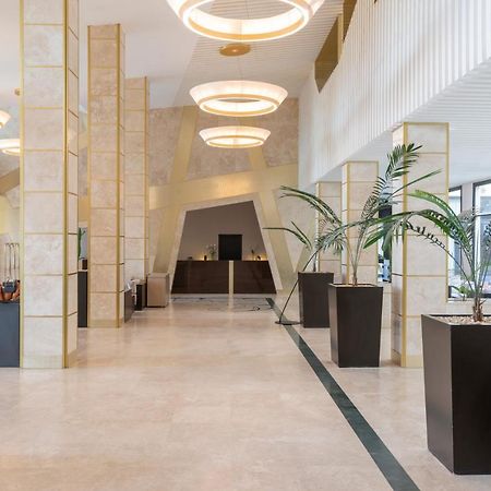 Radisson Blu Hotel NʼDjamena 외부 사진