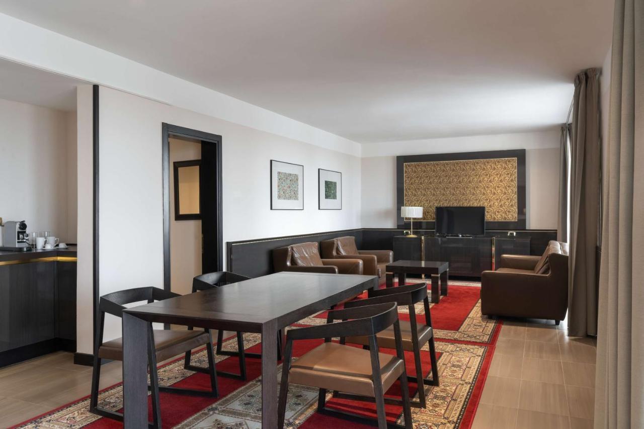 Radisson Blu Hotel NʼDjamena 외부 사진
