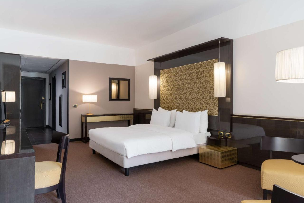 Radisson Blu Hotel NʼDjamena 외부 사진