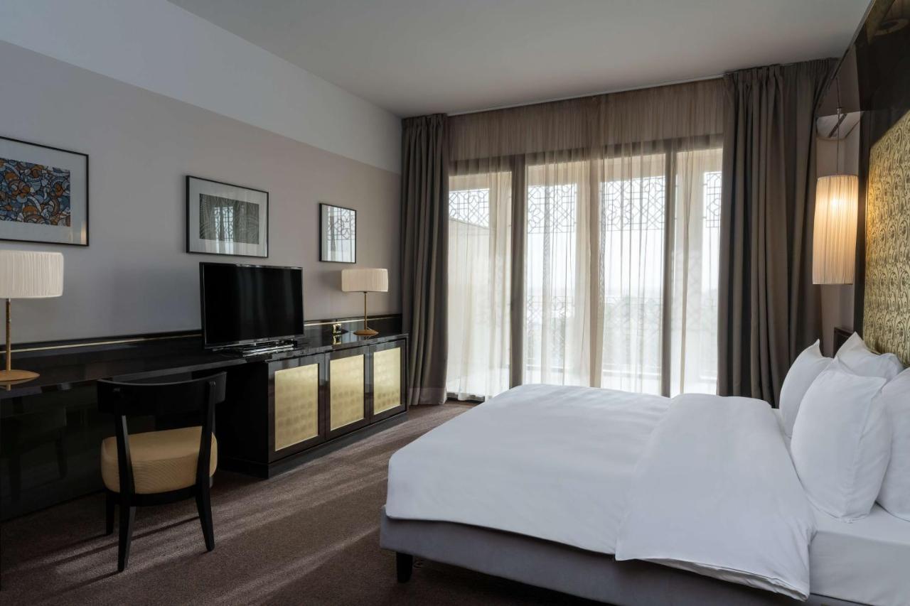 Radisson Blu Hotel NʼDjamena 외부 사진
