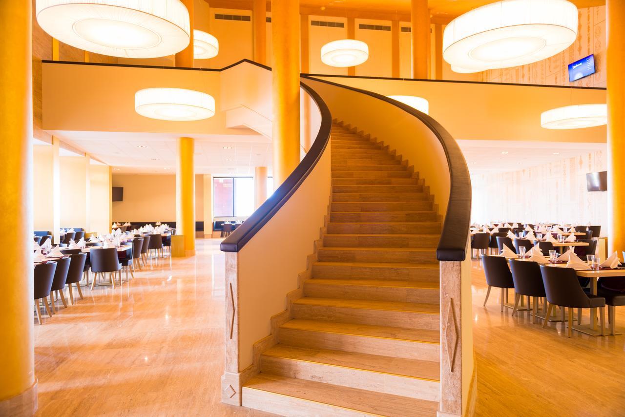 Radisson Blu Hotel NʼDjamena 외부 사진